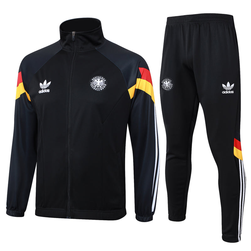 SPORTING TRACKSUIT CR7 23/24 - UNISEX/UNISEX