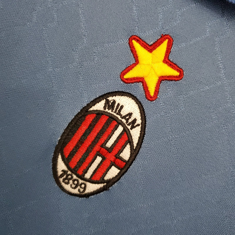 AC MILAN 95/96 III homem (RETRO)