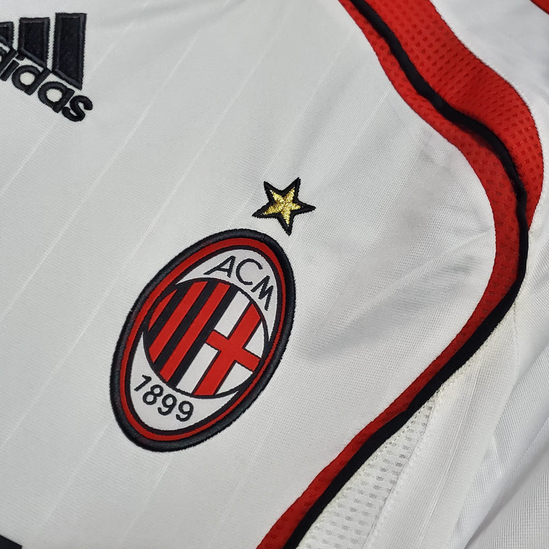 AC MILAN 06/07 II homem (RETRO)