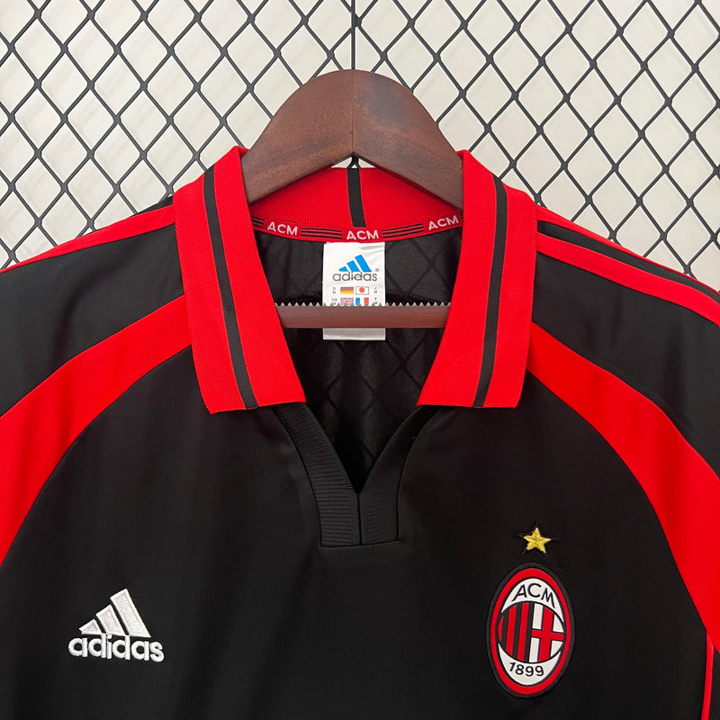 AC MILAN 00/01 III homem (RETRO)