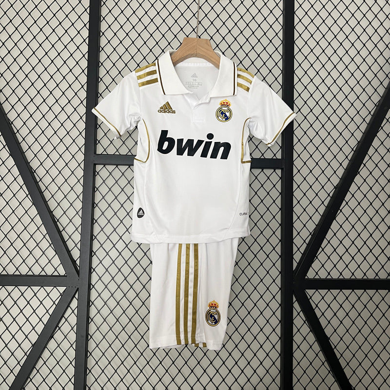 REAL MADRID I JERSEY 11/12 KIDS SET (RETRO)