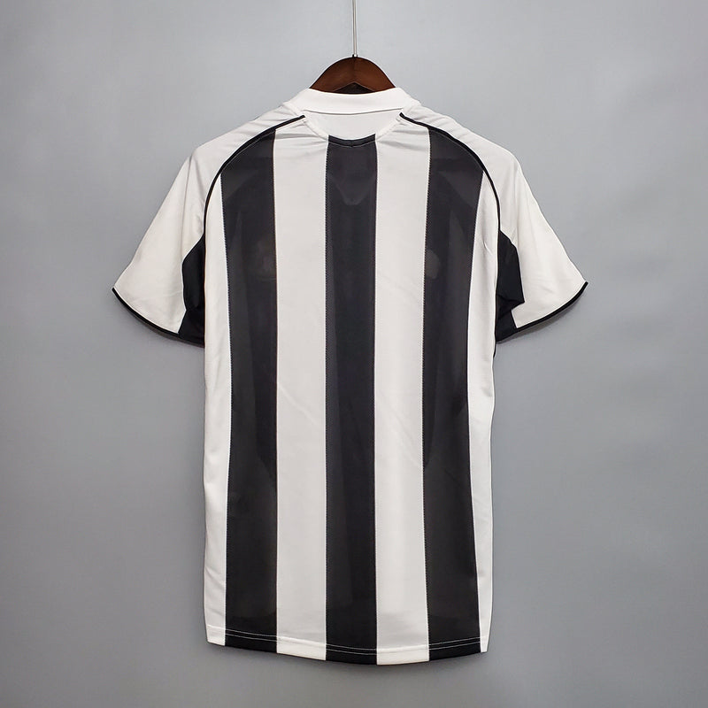 NEWCASTLE l 05/06 men (RETRO)