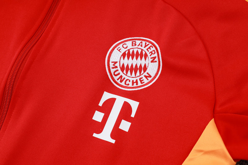 FATO DE TREINO BAYERN MUNICH  - UNISSEXO