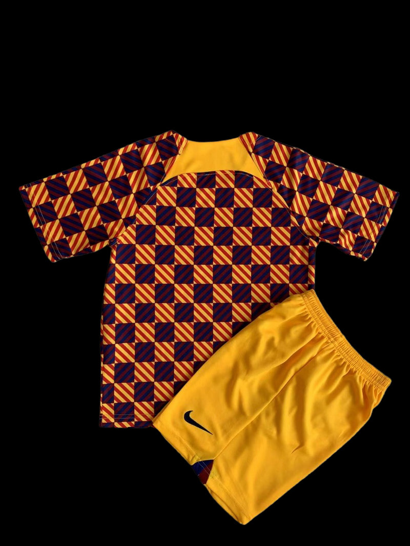 BARCELONA TRAINING KIT I 23/24 CHILDREN