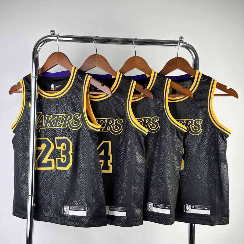 NBA LOS ANGELES LAKERS SHIRT Black Mamba Edition