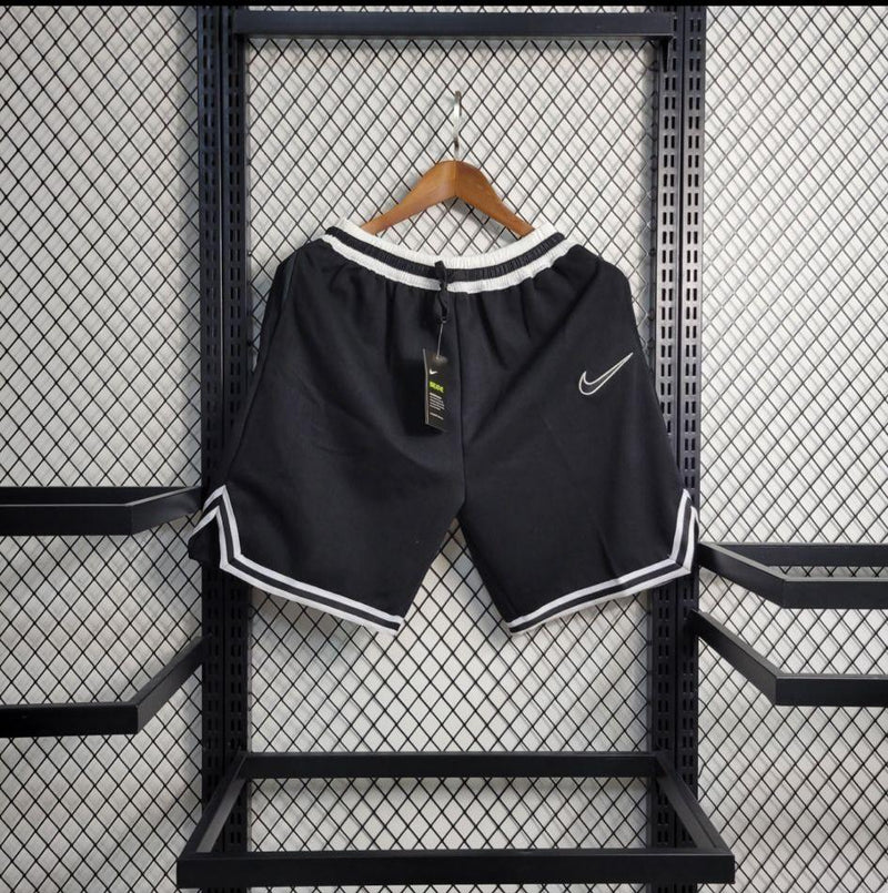 SHORT NIKE