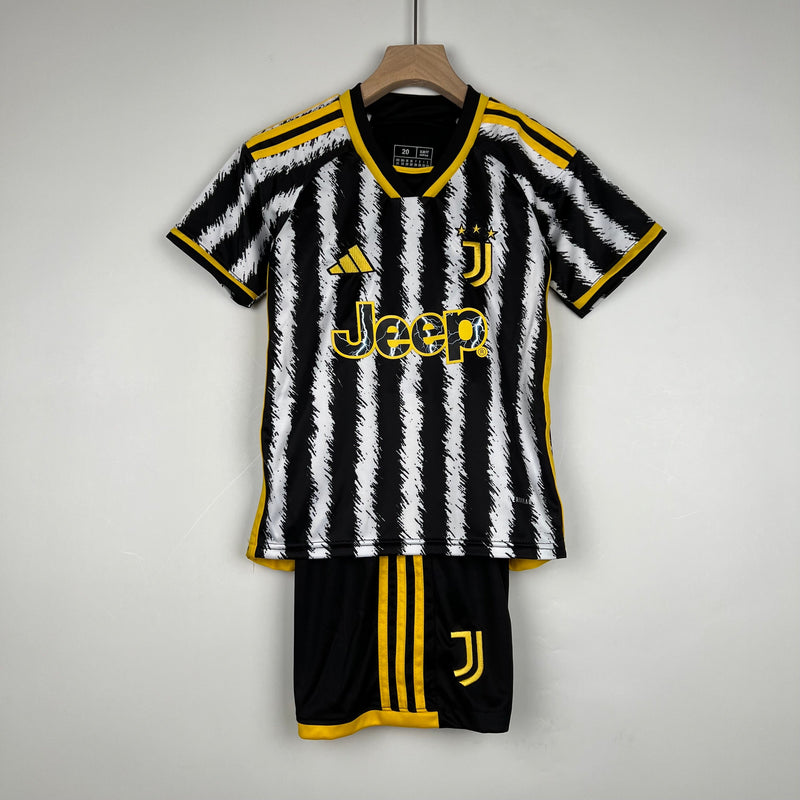 JUVENTUS I 23/24 KIDS SET