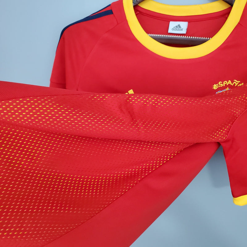 SPAIN l 2002 man (RETRO)