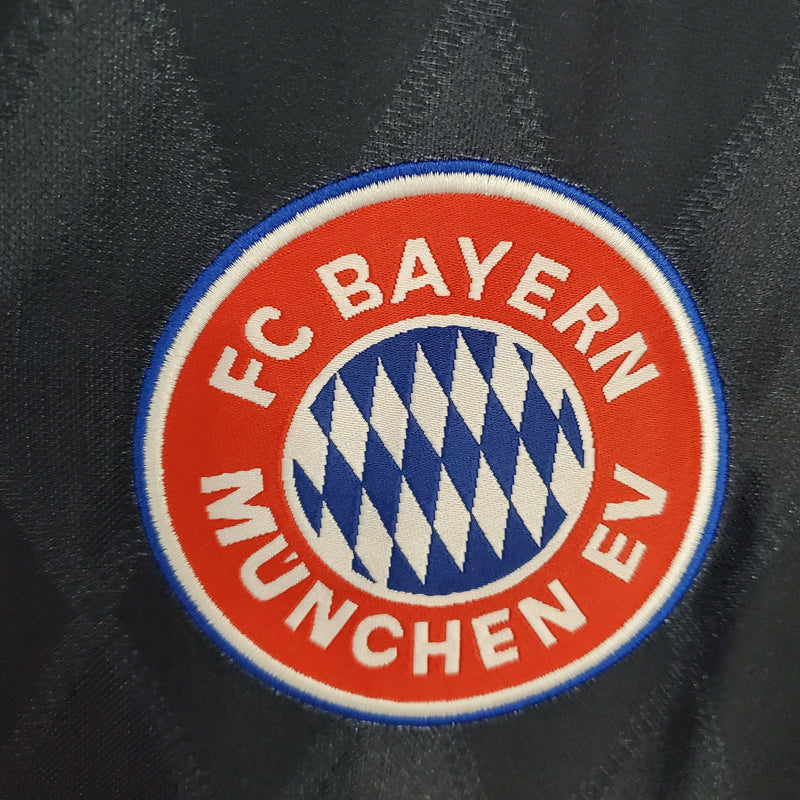 BAYERN DE MUNICH I 97/98 homem (RETRO)