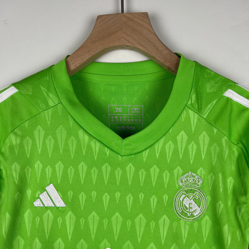 REAL MADRID PORTERO/GOAL GUARD I 23/24 KIDS SET