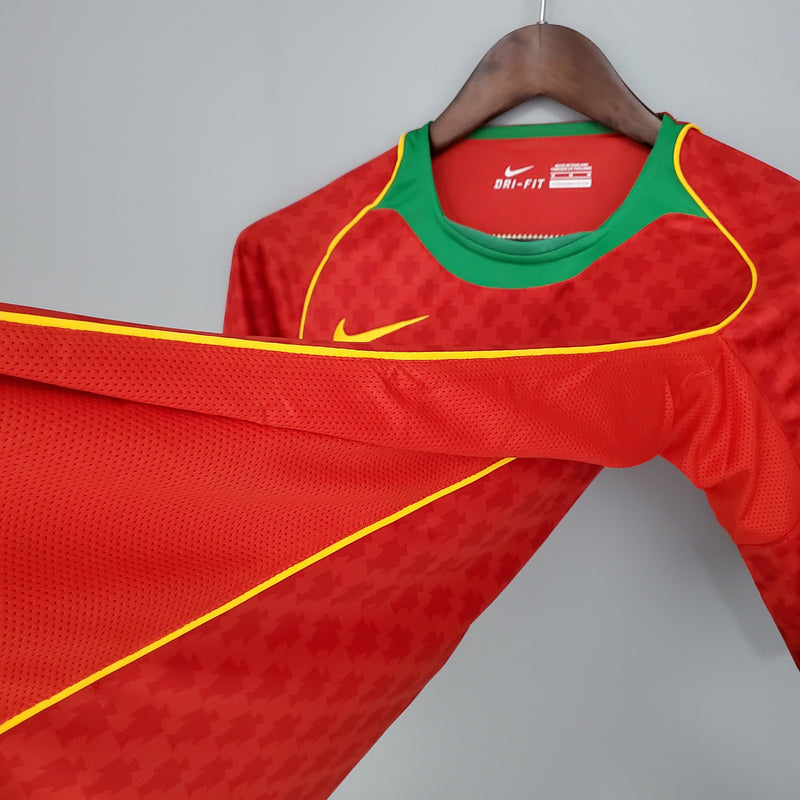 PORTUGAL 2004 man (RETRO)